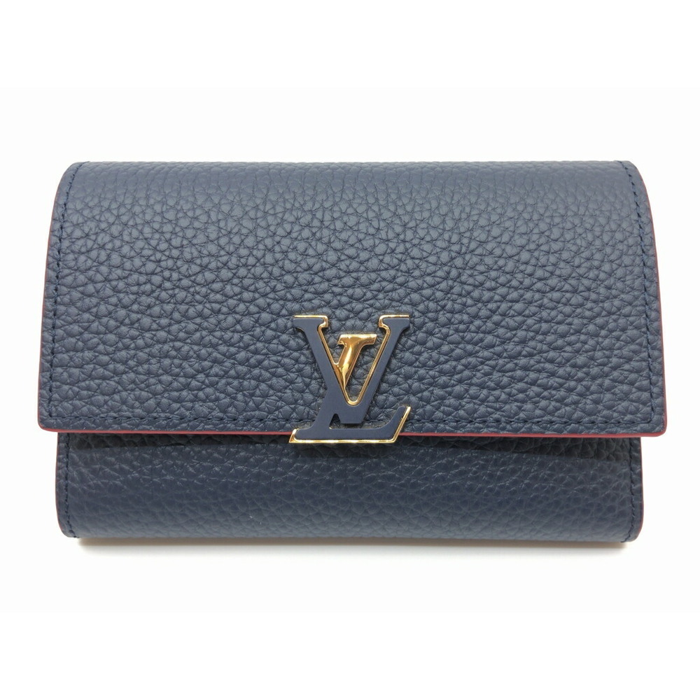 Louis Vuitton Portefeuille Wallet Capucines Tri fold Wallet GG Compact